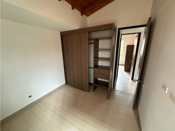 SE VENDE CASA EN SAN ANTONIO DE PEREIRA RIONEGRO SE ENTREGA RENTANDo