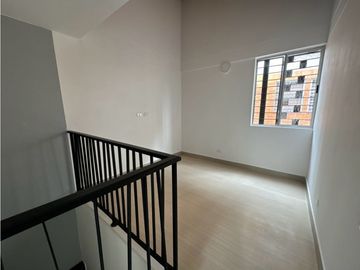SE VENDE CASA EN SAN ANTONIO DE PEREIRA RIONEGRO SE ENTREGA RENTANDo