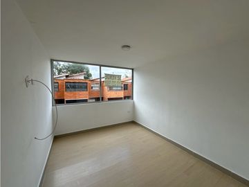 SE VENDE CASA EN SAN ANTONIO DE PEREIRA RIONEGRO SE ENTREGA RENTANDo