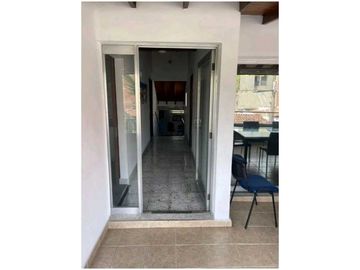 VENTA DE APARTAMENTO DUPLEX EN LAURELES, FLORIDA NUEVA.