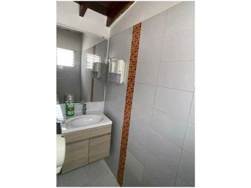VENTA DE APARTAMENTO DUPLEX EN LAURELES, FLORIDA NUEVA.