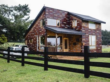 Casa en parcela Río Pescado