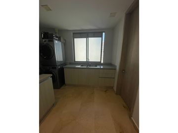 VENTA DE APARTAMENTO EN BUEN SECTOR DE LA CIUDAD