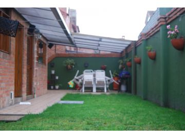 SE VENDE CASA CAMPESTRE CHIA