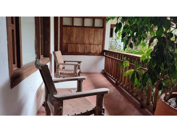 Vendo casa finca Rionegro via a la Ceja.
