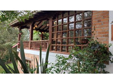 Vendo casa finca Rionegro via a la Ceja.