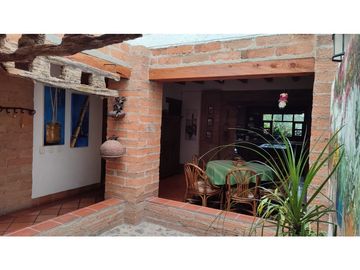 Vendo casa finca Rionegro via a la Ceja.