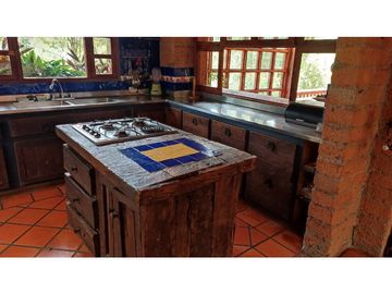 Vendo casa finca Rionegro via a la Ceja.
