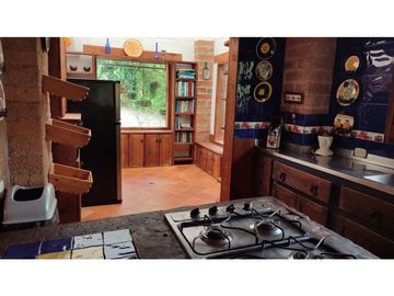 Vendo casa finca Rionegro via a la Ceja.