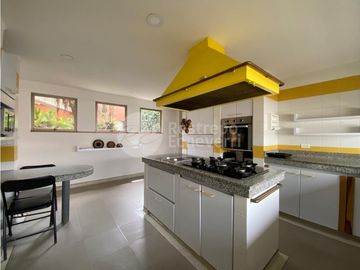 Casa en conjunto en venta, barrio Palermo, Manizales