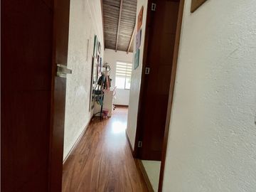 CASA EN LA LOMA DEL CHOCHO
