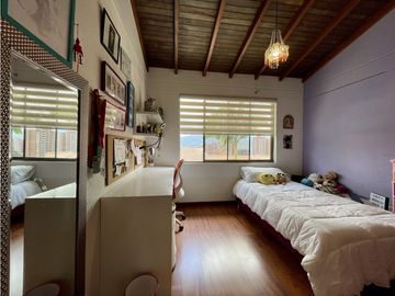 CASA EN LA LOMA DEL CHOCHO