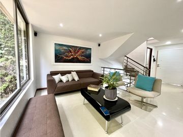 CASA EN LA LOMA DEL CHOCHO