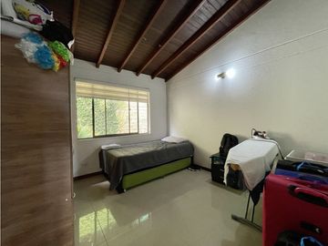 CASA EN LA LOMA DEL CHOCHO