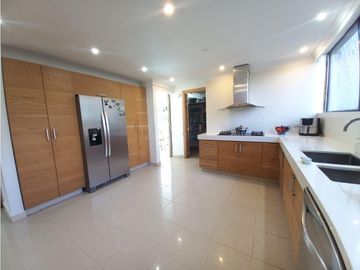Venta casa en el Poblado