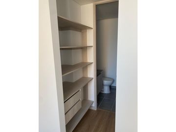 Apartamento en Venta en Envigado Loma de los Mesa