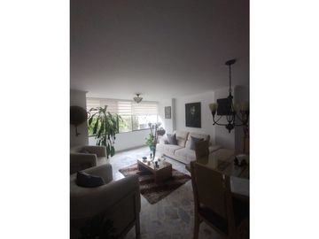 SE VENDE ESPECTACULAR APARTAMENTO SECTOR LAURELES