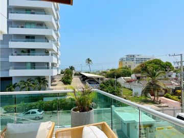 Venta Casa de 3 niveles Town House en Crespo Cartagena