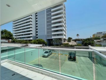 Venta Casa de 3 niveles Town House en Crespo Cartagena