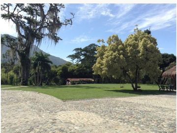 Venta de finca en Venecia Antioquia. Via Bolombolo.