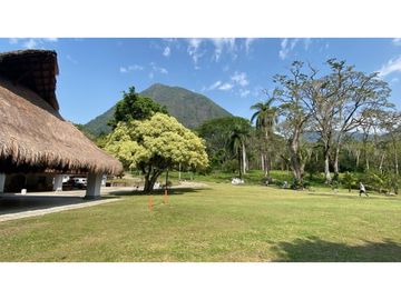 Venta de finca en Venecia Antioquia. Via Bolombolo.