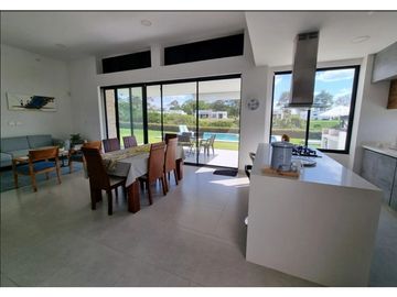 VENTA HERMOSA CASA CAMPESTRE EN EL TIGRE CERRITOS PEREIRA