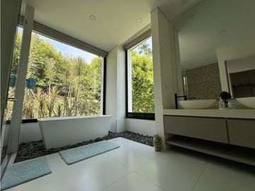 Se Vende Espectacular Casa Campestre De Lujo Pueblo Tapao