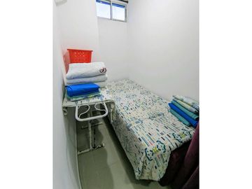 VENDO AMPLIO APARTAMENTO, 3 ALCOBAS, CALLE 79 CUIDAD JARDIN