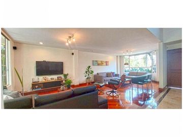 CASA CON LOTE INDEPENDIENTE EN VENTA EN BENECTINOS ENVIGADO