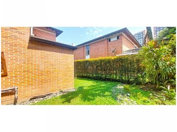 CASA CON LOTE INDEPENDIENTE EN VENTA EN BENECTINOS ENVIGADO