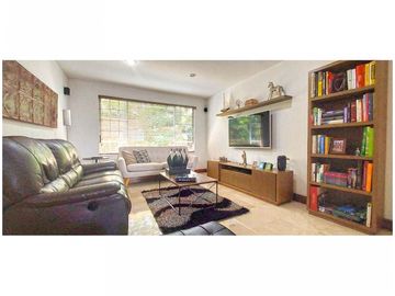 CASA CON LOTE INDEPENDIENTE EN VENTA EN BENECTINOS ENVIGADO