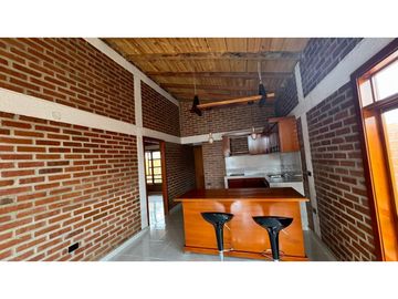Casa campestre nueva con piscina en venta Santa Elena El Cerrito Valle