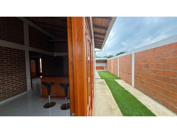 Casa campestre nueva con piscina en venta Santa Elena El Cerrito Valle