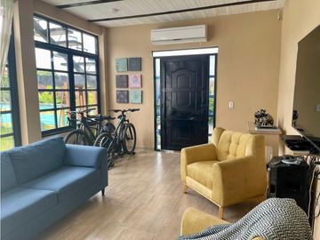 Casa campestre amoblada en venta Santa Elena El Cerrito Valle Colombia