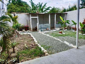 Casa campestre con piscina en venta - Rozo Palmira Valle Colombia