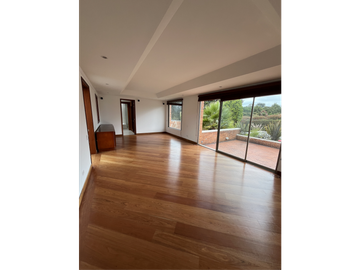 Casa en Guaymaral con Hermosas reas Verdes y Zonas de Entretenimiento
