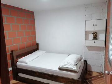 ¡Se arrienda Casa Finca, Via Altagracia!