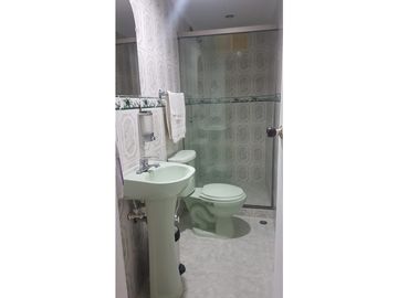 CASA EN VENTA EN ALCAL ENVIGADO
