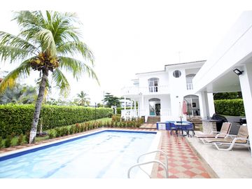 Venta de casa en El Carmen de Apicala, Tolima