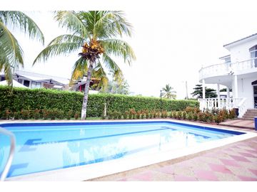 Venta de casa en El Carmen de Apicala, Tolima