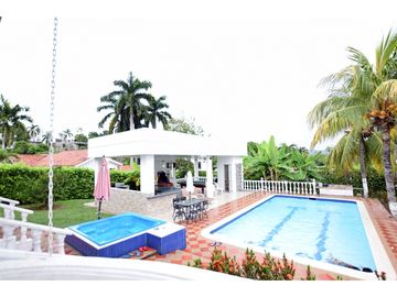 Venta de casa en El Carmen de Apicala, Tolima