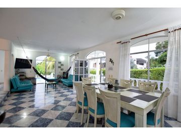 Venta de casa en El Carmen de Apicala, Tolima