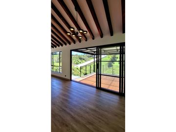 vendo casa finca Marinilla Antioquia sector la Esperanza 3.530 m2