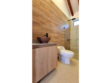 vendo casa finca Marinilla Antioquia sector la Esperanza 3.530 m2