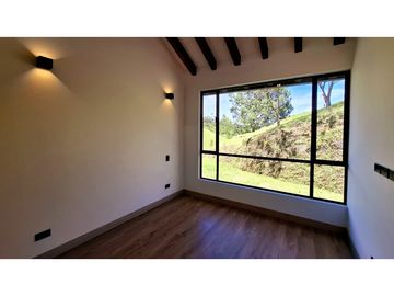 vendo casa finca Marinilla Antioquia sector la Esperanza 3.530 m2