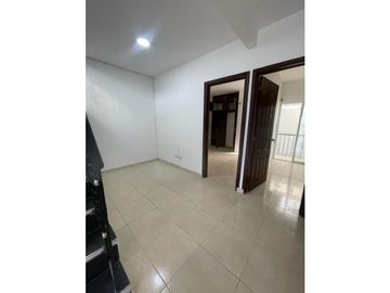 Casa de dos pisos más terraza en venta Barrio Las Américas Palmira