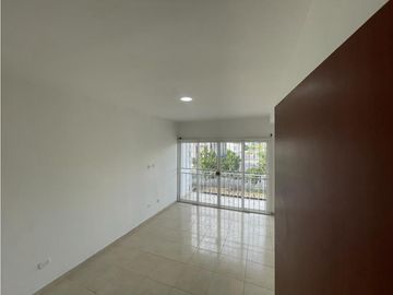 Casa de dos pisos más terraza en venta Barrio Las Américas Palmira