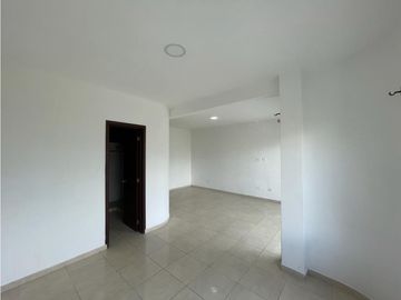 Casa de dos pisos más terraza en venta Barrio Las Américas Palmira