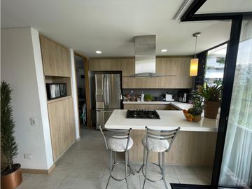 APARTAMENTO EN VENTA SECTOR LAS PALMAS - POBLADO