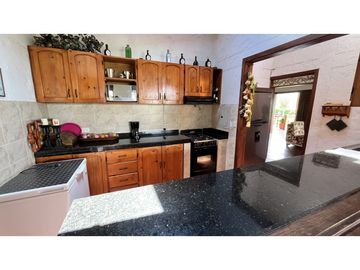 VENTA DE CASA EN MONTENEGRO, QUINDO, COLOMBIA